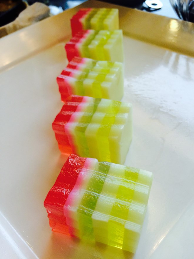 Thạch rau câu cầu vồng thanh mát dễ làm ảnh 6 Thạch rau câu cầu vồng thanh mát dễ làm ảnh 6