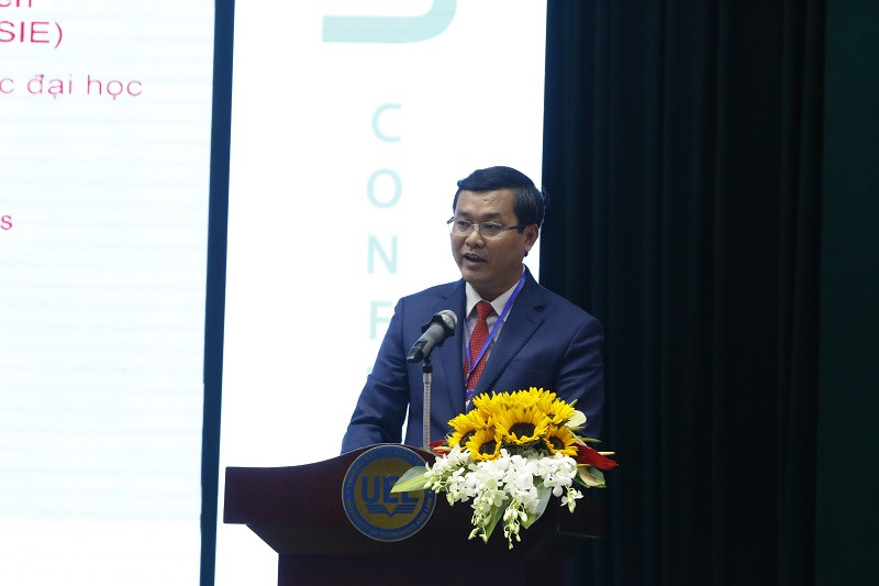 Thứ trưởng Nguyễn Văn Phúc phát biểu tại Hội nghị