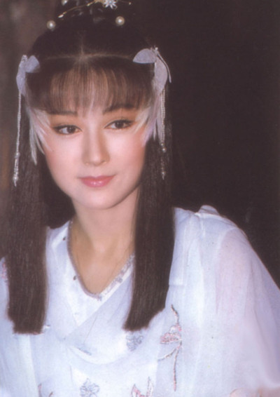 nhan-sac-vo-tac-thien-phan-nghinh-tu-theo-thoi-gian-2