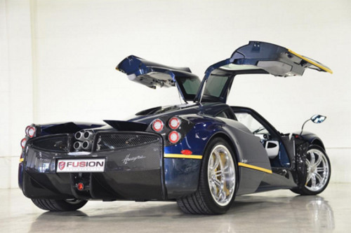 Pagani Huayra cũng sẽ có mặt trong garage của võ sĩ nổi tiếng. Ảnh: Instagram. sao-quyen-anh-lien-tiep-tau-sieu-xe-1