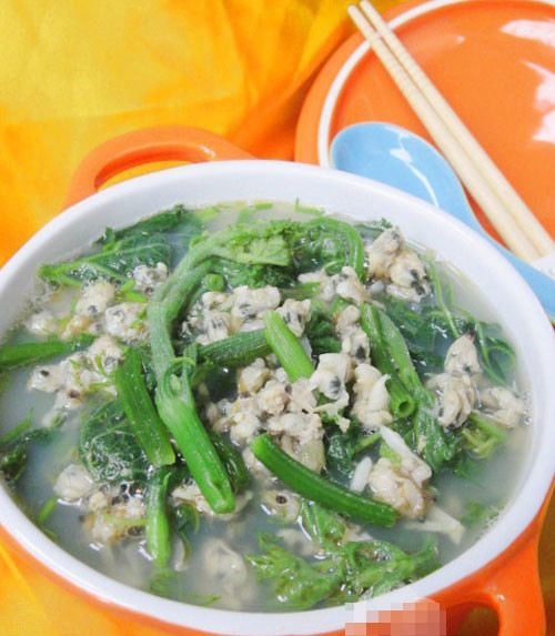 Canh rau bí nấu hến rất ngon mà chế biến đơn giản. me