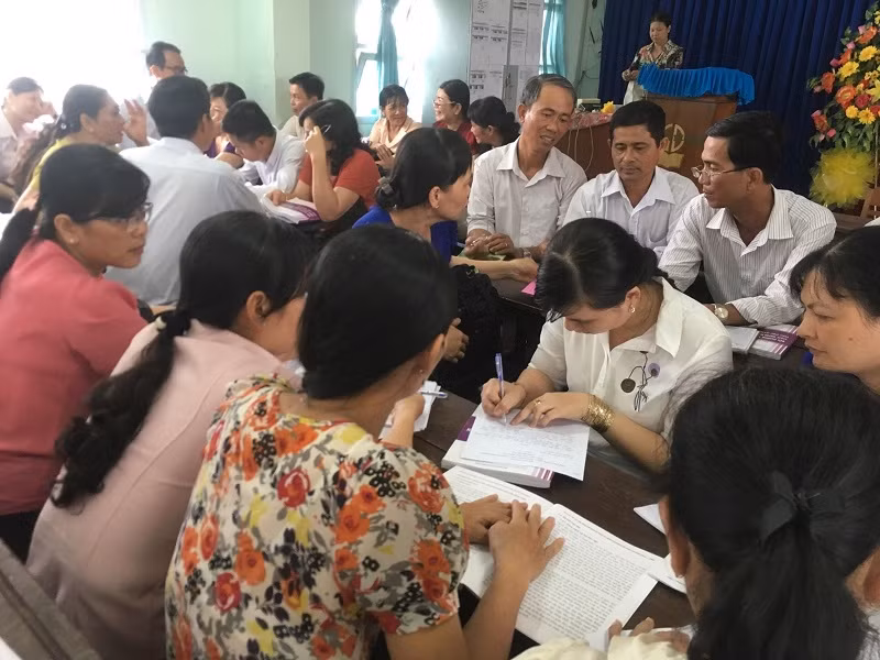 GV thị xã Cai Lậy (Tiền Giang) tham gia lớp học nâng hạng chức danh nghề nghiệp. Ảnh: CTV