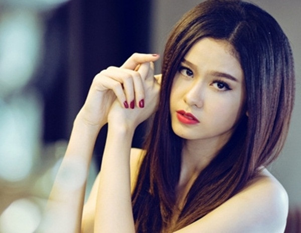Trương Quỳnh Anh lại “bóng gió” về hôn nhân rạn nứt
