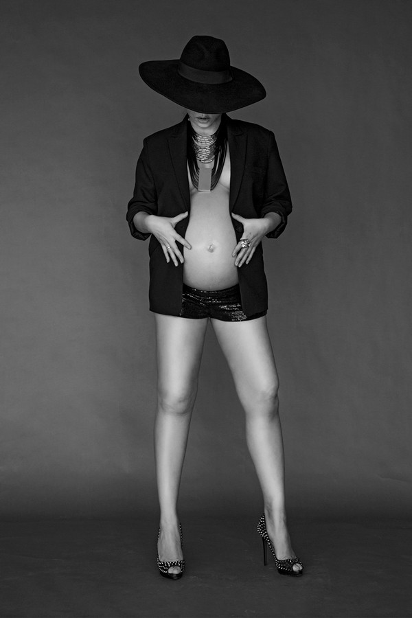 Bất ngờ trước hình ảnh Thu Minh bán nude ảnh 1 Bất ngờ trước hình ảnh Thu Minh bán nude ảnh 1