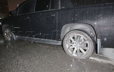 Angelina Jolie gặp tai nạn nghiêm trọng trên đường về nhà - ảnh 3 Hình ảnh: Angelina Jolie gặp tai nạn nghiêm trọng trên đường về nhà số 3