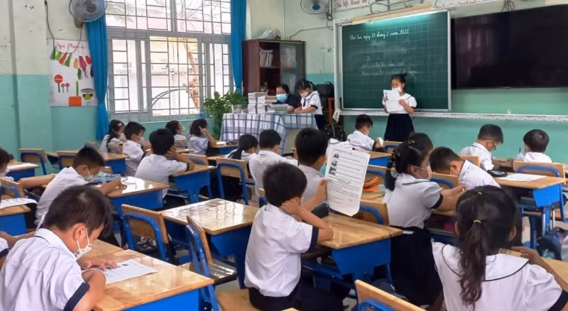 Nhiều phụ huynh ủng hộ việc tiêm vắc-xin Covid-19 cho con em.