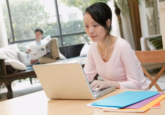 “Ngã ngửa” với cách xưng hô của bạn đời lúc yêu và sau cưới