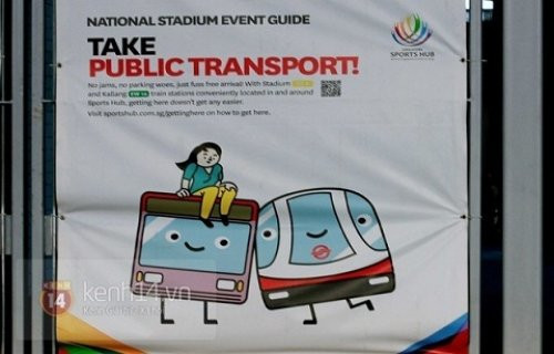 Khán giả nên tới sân bằng các phương tiện công cộng như xe bus, tàu điện ngầm để tránh ùn tắc...