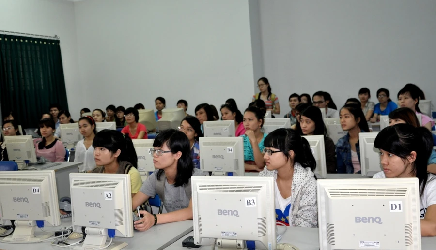 "Hệ thống bồi dưỡng năng lực Ngoại ngữ trực tuyến” theo Đề án Ngoại ngữ Quốc gia vừa được triển khai tại Trường ĐH Ngoại ngữ - ĐH Đà Nẵng