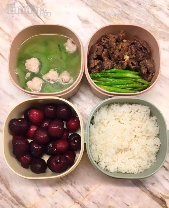 Chiêm ngưỡng những hộp cơm trưa Vợ người ta nấu cho chồng mang đi làm