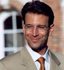 Phóng viên Daniel Pearl của tờ The Wall Street Journal thiệt mạng dưới tay Al-Qaeda. Ảnh: The Wall Street Joural Phóng viên Daniel Pearl của tờ The Wall Street Journal thiệt mạng dưới tay Al-Qaeda. Ảnh: The Wall Street Joural