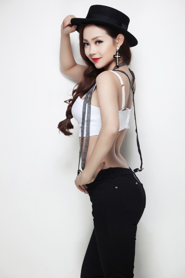 6 quý cô độc thân sáng giá của showbiz Việt