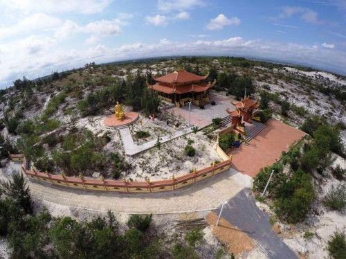 Mục sở thị lăng mộ 10 tỷ độc nhất vô nhị trên vùng sa mạc Quảng Bình - Ảnh 3