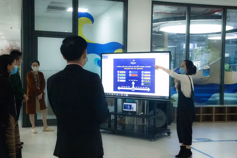 Diễn tập các tình huống trước khi học sinh nhập học.