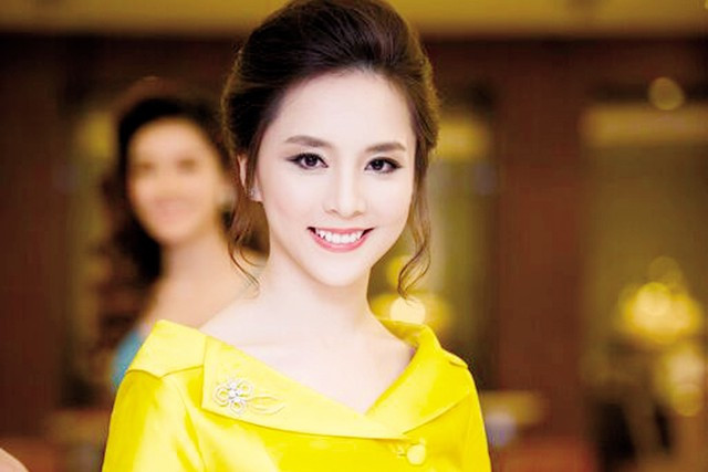 Á hậu Dương Trương Thiên Lý: Làm gì có cuộc hôn nhân nào hoàn toàn bình yên