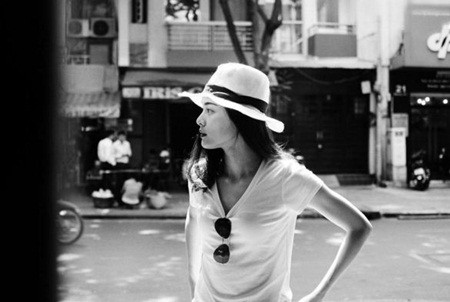 Ngỡ ngàng với khoảnh khắc giống Hà Hồ như tạc của tình mới Cường Đô la - Hạ Vi - Ảnh 4 Ngỡ ngàng với khoảnh khắc giống Hà Hồ như tạc của tình mới Cường Đô la - Hạ Vi - Ảnh 4