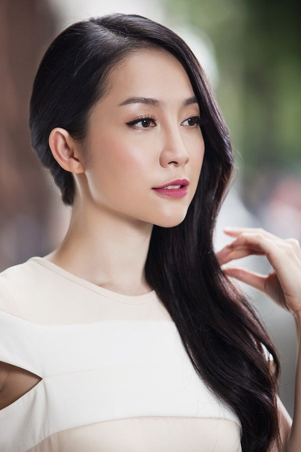 Những người đẹp liên quan tới các chính trị gia Việt hình ảnh 3 nhung nguoi dep lien quan toi cac chinh tri gia viet hinh anh 3