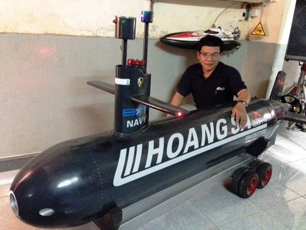 Tàu lặn không người lái đầu tiên mang tên Hoàng Sa ảnh 2 Tàu lặn không người lái đầu tiên mang tên Hoàng Sa ảnh 2