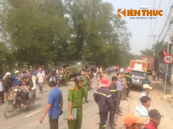Hiện trường trực thăng UH-1 rơi, 4 chiến sĩ hy sinh - Hình 3 Hien truong truc thang UH-1 roi, 4 chien si hy sinh-Hinh-3