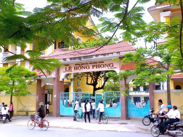 Trường THPT chuyên Lê Hồng Phong