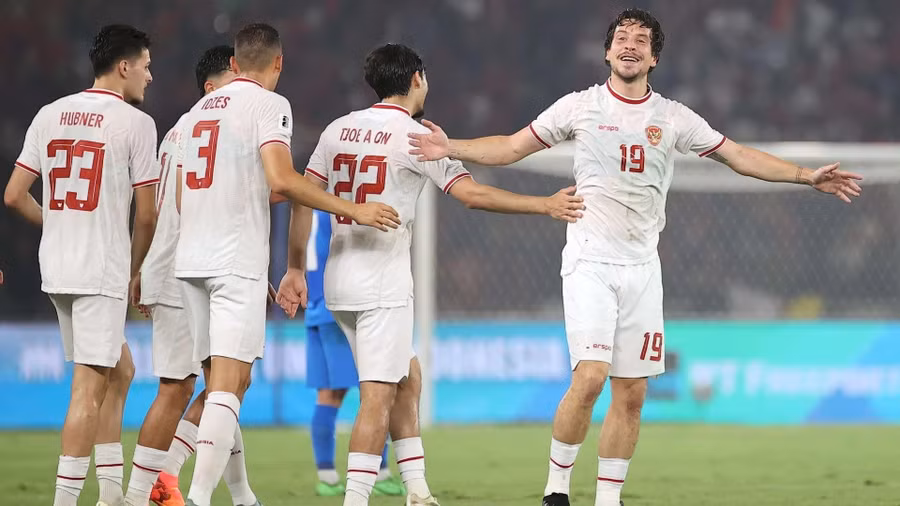 Dàn cầu thủ nhập tịch giúp Indonesia lọt vào vòng loại thứ 3 World Cup 2026 khu vực châu Á. Ảnh: ITN.