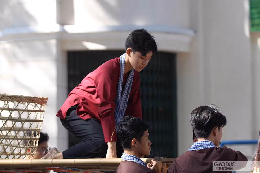 Học sinh tham gia trong buổi tổng kết dự án