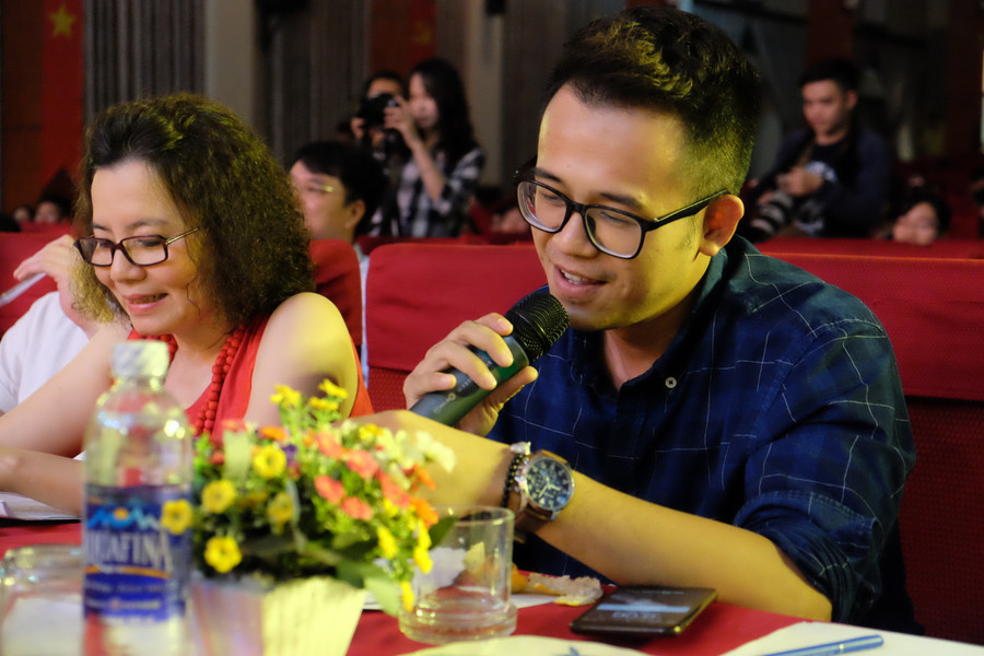 Tìm ra thí sinh “diễn thuyết siêu đẳng” bằng tiếng Anh ảnh 8