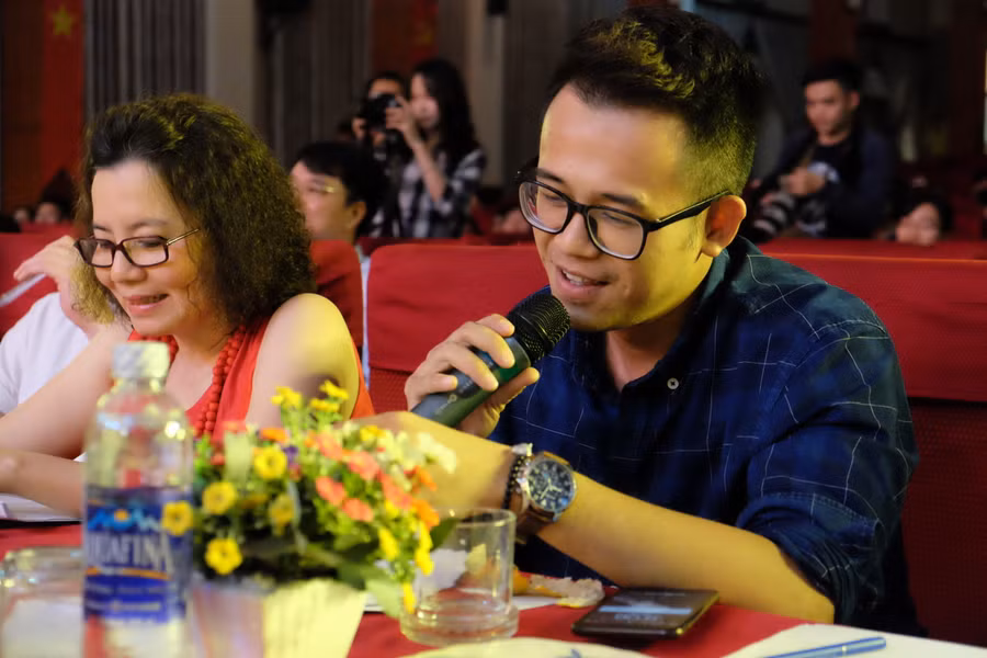 Tìm ra thí sinh “diễn thuyết siêu đẳng” bằng tiếng Anh ảnh 8