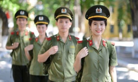 Vẻ xinh tươi Hoa khôi Học viện An ninh nhân dân - Ảnh 2 Ve xinh tuoi Hoa khoi Hoc vien An ninh nhan dan - Anh 2