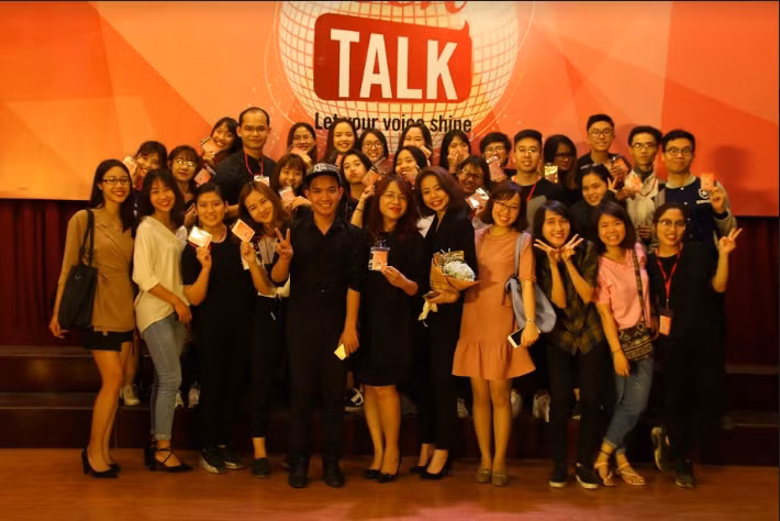 Tìm ra thí sinh “diễn thuyết siêu đẳng” bằng tiếng Anh ảnh 12