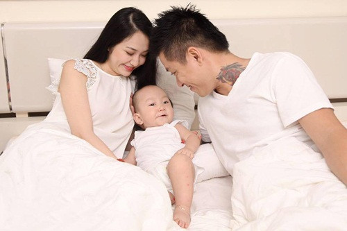 quy tu nha tuan hung cuoi khoai chi khi di boi cung bo - 5