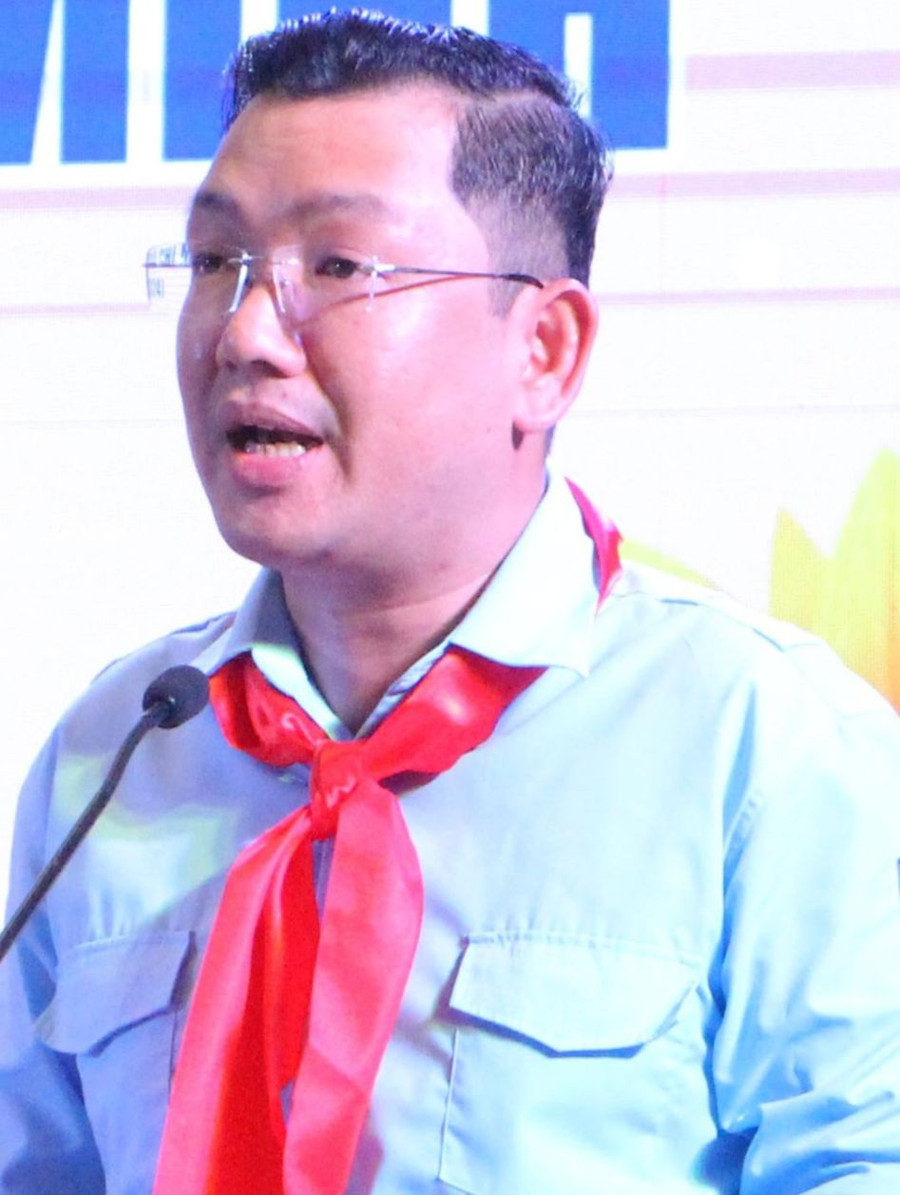 Anh Lâm Văn Tân. Anh Lâm Văn Tân.