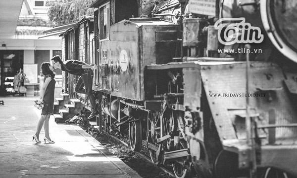 Chuyện yêu ngọt ngào của cặp đôi cùng lớp ‘em làm dâu má anh nha