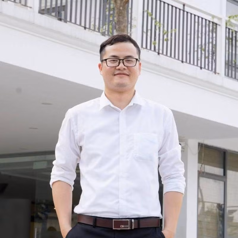 Thầy Ngô Văn Toản - GV Toán - Trường THPT Ban Mai - Hà Đông, Hà Nội