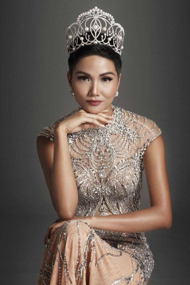 Hoa hậu H'Hen Niê. Hoa hậu H'Hen Niê.