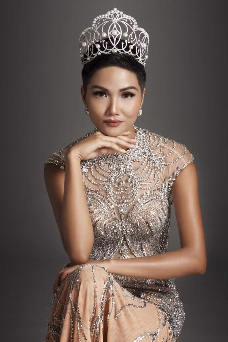 Hoa hậu H'Hen Niê.