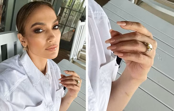 Nhẫn đính hôn của Jennifer Lopez trị giá khoảng 1 triệu USD (hơn 23 tỷ đồng).