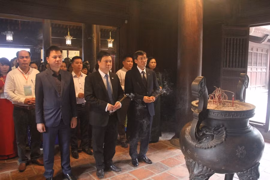 Vinh danh 183 nhà giáo tiêu biểu toàn quốc năm 2018 ảnh 1