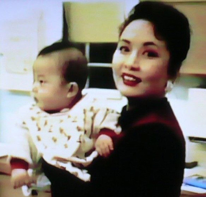 Thời thơ ấu của con gái nhà Tập Cận Bình ảnh 2