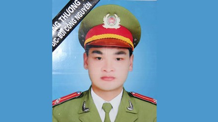 Bị bắn vào ngực, trung úy công an vẫn quật ngã nghi phạm ảnh 1 Di ảnh đồng chí Bùi Công Nguyên.
