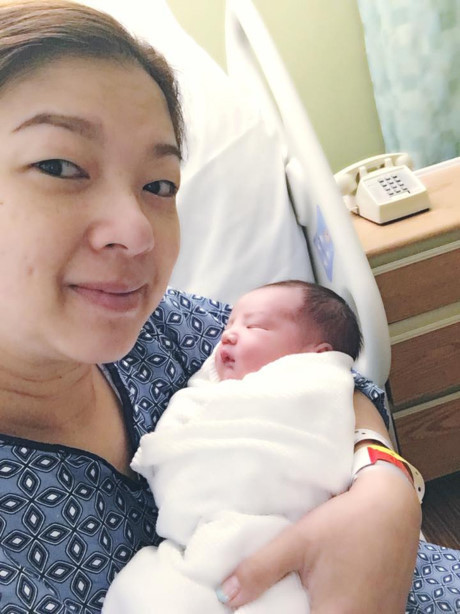 Phạm Thanh Thảo hạnh phúc khoe ảnh ngay sau khi sinh con trai thứ hai - Ảnh 1 Pham Thanh Thao hanh phuc khoe anh ngay sau khi sinh con trai thu hai - Anh 1