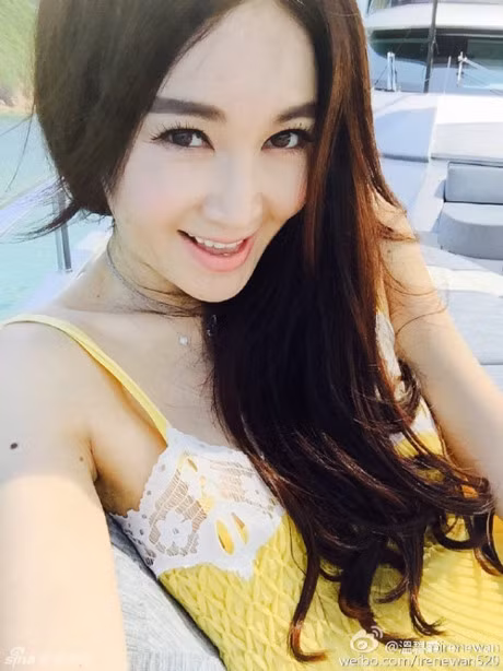 U50 On Bich Ha khoe than hinh sexy nhu moi doi muoi - Anh 2