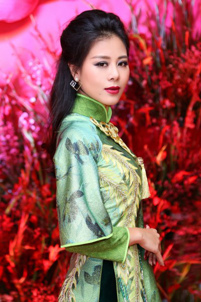 Kiều nữ làng hài Nam Thư: Tôi là người có Kieu nu lang hai Nam Thu: Toi la nguoi co