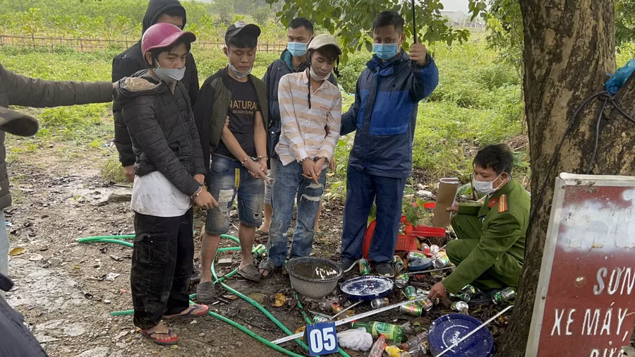 3 đối tượng bị lực lượng chức năng bắt giữ.