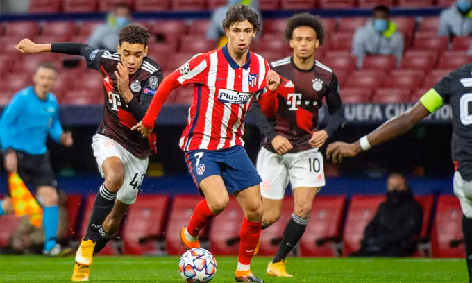 Tiền đạo Felix thi đấu xuất sắc nhưng Atletico Madrid vẫn vuột vé sớm vào vòng sau.