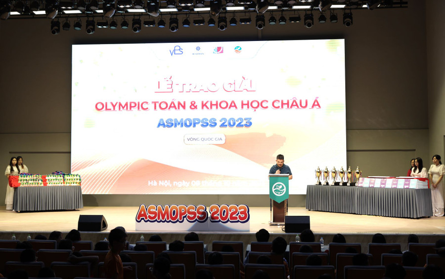 Lễ trao giải học sinh đoạt giải thi Olympic Toán và Khoa học Châu Á năm 2023 (ASMOPSS) vòng quốc gia. Lễ trao giải học sinh đoạt giải thi Olympic Toán và Khoa học Châu Á năm 2023 (ASMOPSS) vòng quốc gia.