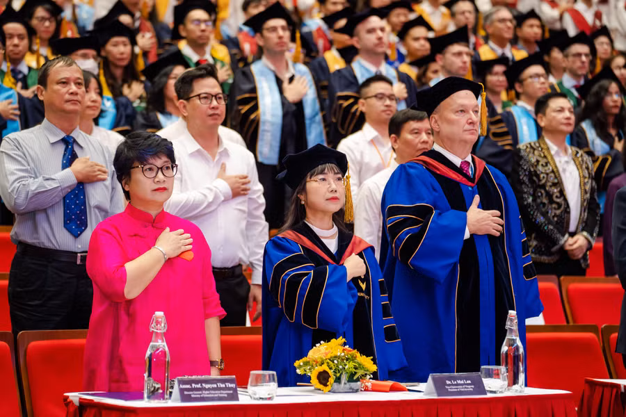 Lễ khai giảng năm học mới 2023-2024 của Trường ĐH VinUni chủ đề "Chinh phục những chân trời mới".