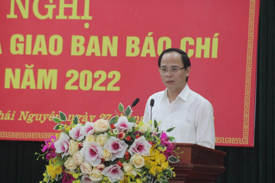 Ông Nguyễn Linh, Chủ tịch UBND thành phố Thái Nguyên thông tin về Lễ hội đường phố lần đầu tiên được tổ chức tại TP Thái Nguyên. Ông Nguyễn Linh, Chủ tịch UBND thành phố Thái Nguyên thông tin về Lễ hội đường phố lần đầu tiên được tổ chức tại TP Thái Nguyên.