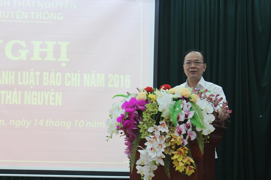 Ông Đỗ Xuân Hoà, Giám đốc Sở Thông tin và Truyền thông Thái Nguyên phát biểu tại Hội nghị. Ông Đỗ Xuân Hoà, Giám đốc Sở Thông tin và Truyền thông Thái Nguyên phát biểu tại Hội nghị.