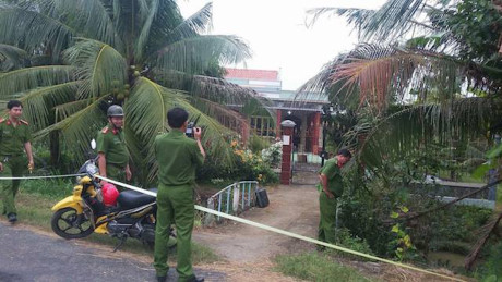 Chủ sạp vải chết trong tư thế bị trói tay chân, bịt miệng - Ảnh 1 Chu sap vai chet trong tu the bi troi tay chan, bit mieng - Anh 1